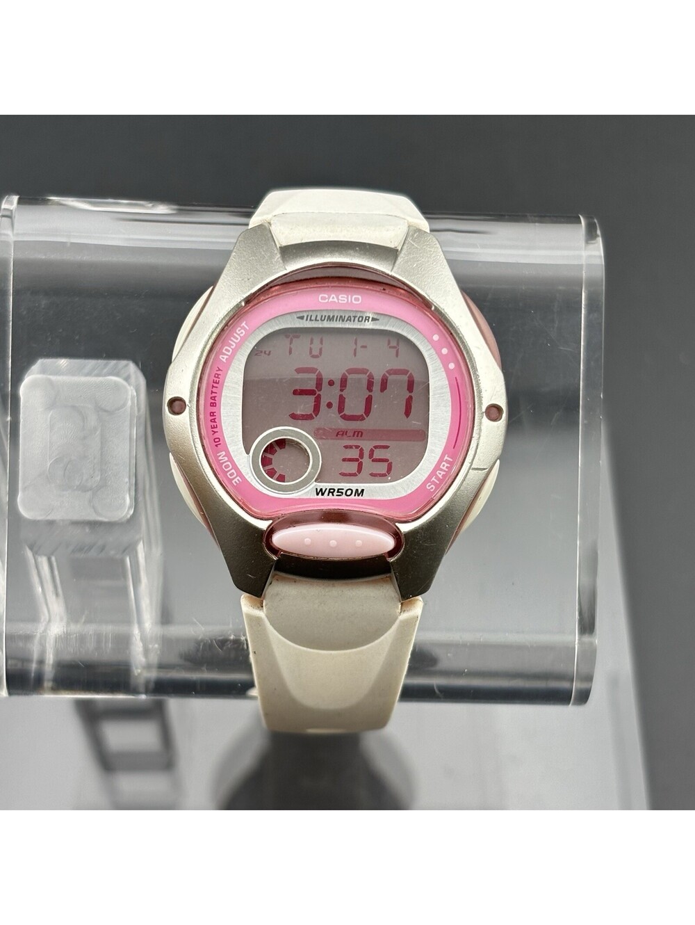 Casio LW-200-7AV Ladies White Pink Digital Dual Time Alarm Watch 35mm 50M